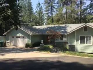 Main picture of 15888 Thiel Way