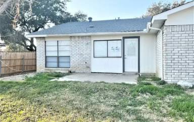 Main picture of 2914 Furneaux Ln
