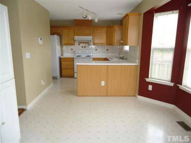 Main picture of 2306 Nutting Ln