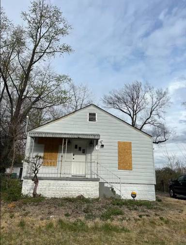 Main picture of 10136 Mayfair Dr