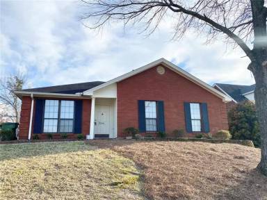 Main picture of 7090 Runnymede Dr