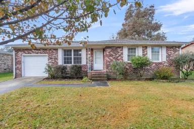 Main picture of 4427 Mixedwood Dr