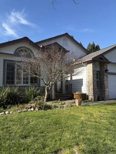 Main picture of 5051 Deerwood Dr