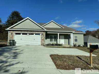 Main picture of 4547 Oakwood Dr