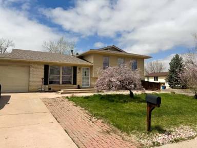 Main picture of 3673 S Lee Ct