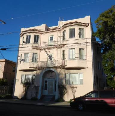 Main picture of 5800 Walnut St