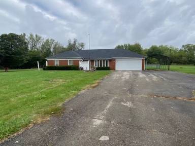 Main picture of 2964 Shrine Rd