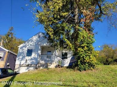 Main picture of 1896 W Fork Rd
