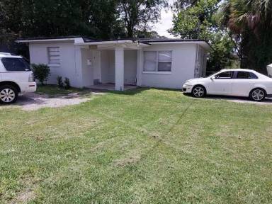 Main picture of 3356 Lenox Ave