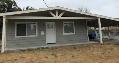 Main picture of 8910 SE Rhone St