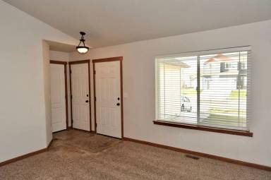 Main picture of 8510 N Haddon St