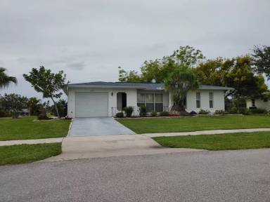 Main picture of 6498 Fabian Rd