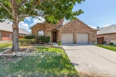 Main picture of 2424 Chesterwood Dr