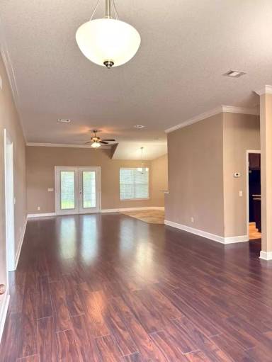 Main picture of 264 Daniel Trent Way