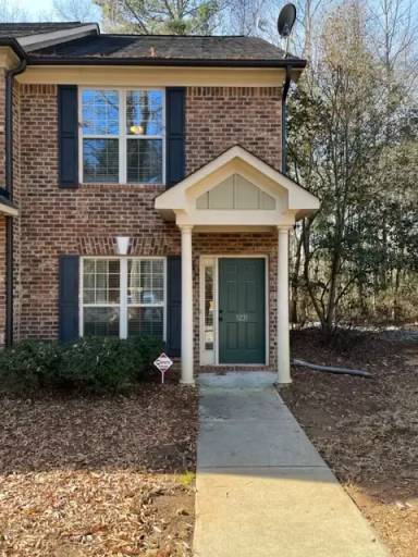 Main picture of 1231 Binghampton Cir