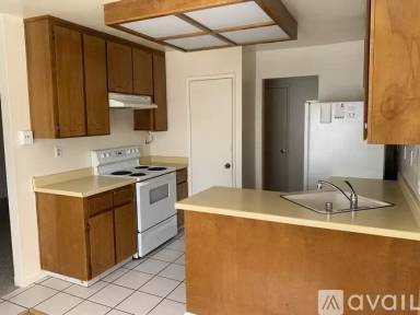 Main picture of 601 N Capitol Ave