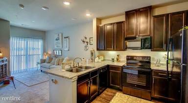 Main picture of 13201 Country Lake Dr