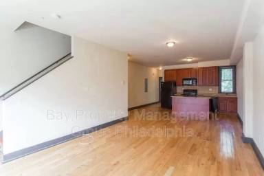Main picture of 1826 W Norris St