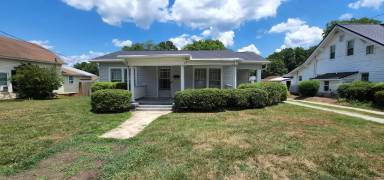 Main picture of 337 Wilkesboro St