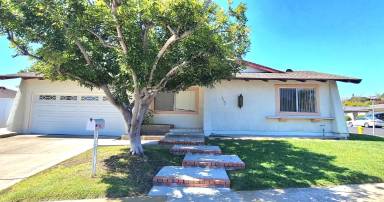 Main picture of 32032 Via de Aguila