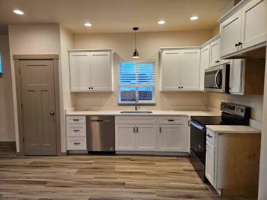 Main picture of 4746 Fanno Ridge Ln NE