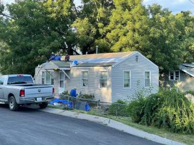 Main picture of 8800 E Roberts St