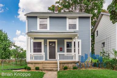 Main picture of 808 E 4th Ave