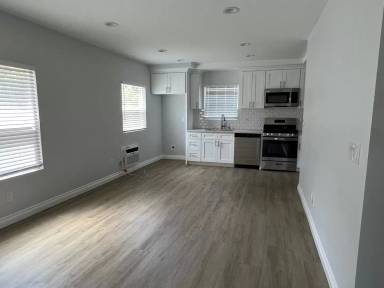Main picture of 2125 Las Posas Rd