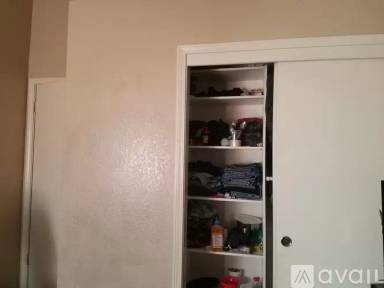 Main picture of 5825 Thoroughbred Dr