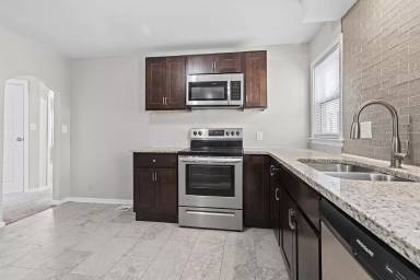 Main picture of 7067 Hupp Ave
