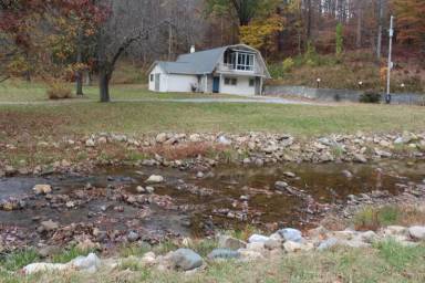 Main picture of 342 Dry Creek Rd