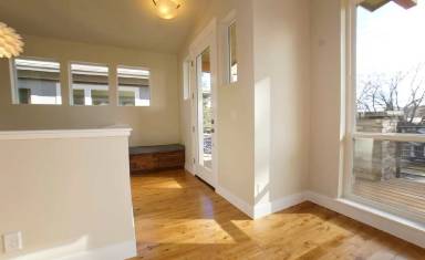 Main picture of 1030 NW Portland Ave