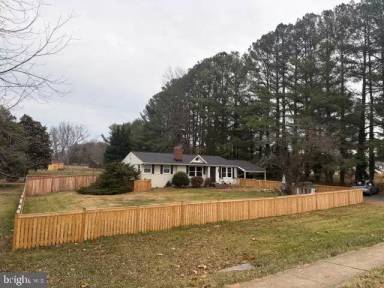 Main picture of 675 Bear Wallow Rd