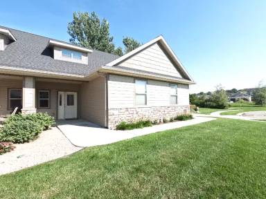 Main picture of 476 22nd Ave SW
