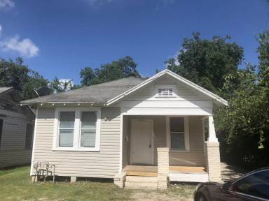Main picture of 1419 1/2 Capron St