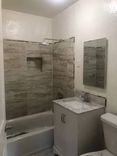 Main picture of 321 School Ave