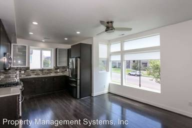 Main picture of 7707 Navarro View Ct