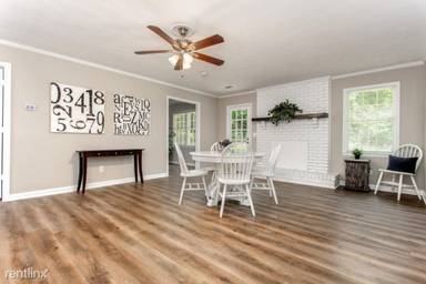 Main picture of 2623 Ramblewood Ct
