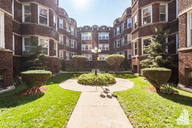 Main picture of 825-35 W Cornelia Ave