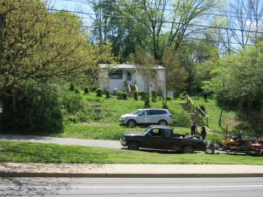 Main picture of 802 5th St SW