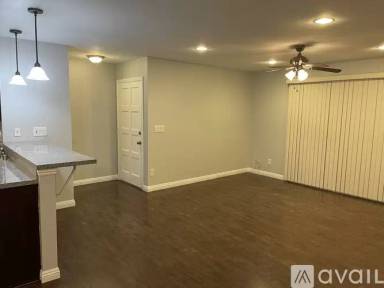 Main picture of 2501 W Sunflower Ave