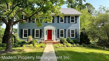 Main picture of 3239 Gondola Dr