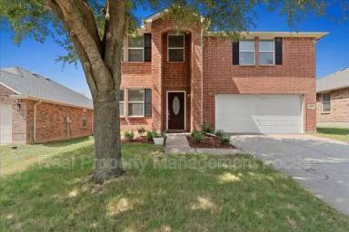 Main picture of 12825 Kiltartan Dr