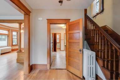 Main picture of 340 5th Ave S