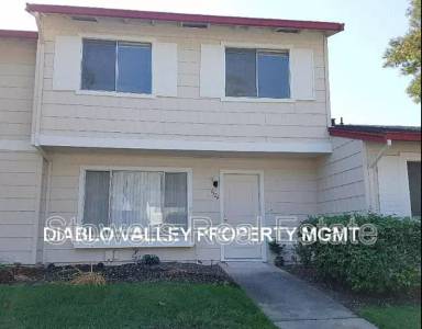Main picture of 1526 Spring Valley Cmn