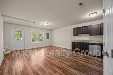 Main picture of 27 River Stancil Dr