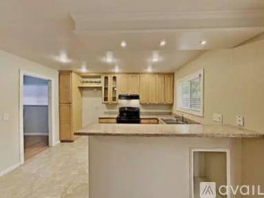 Main picture of 124 Clayton Cir