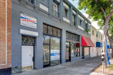 Main picture of 7916 Santa Monica Blvd