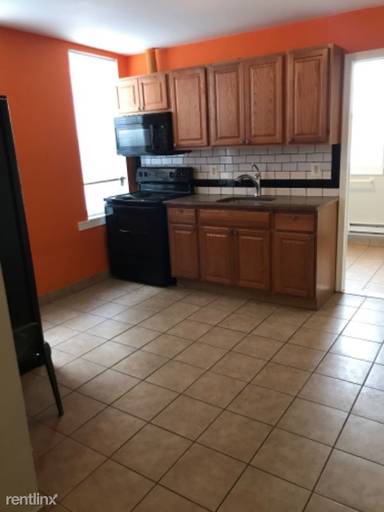 Main picture of 2866 Aramingo Ave