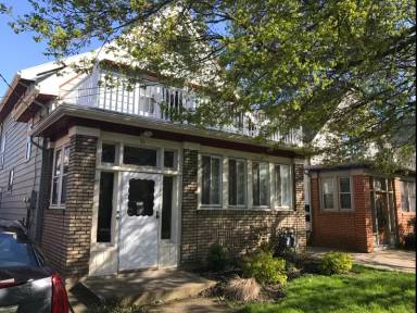 Main picture of 33 Mumford St